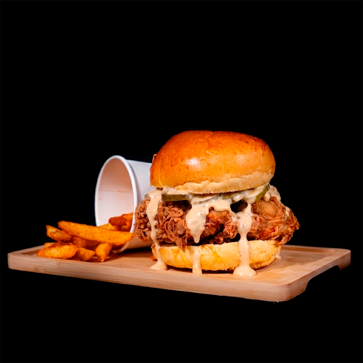 Holy Fire - Hamburguesa de Pollo Picante Estilo Nashville Hot